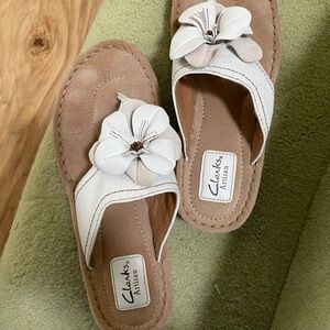 CLARK Artisan sandals, size 8.5M